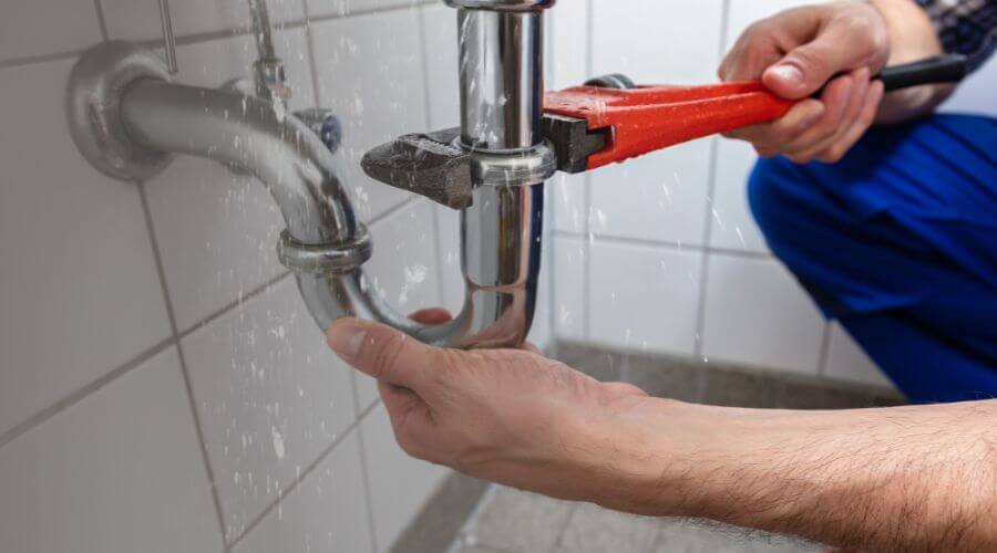 Expert burst pipe repair services in Nolanville, TX